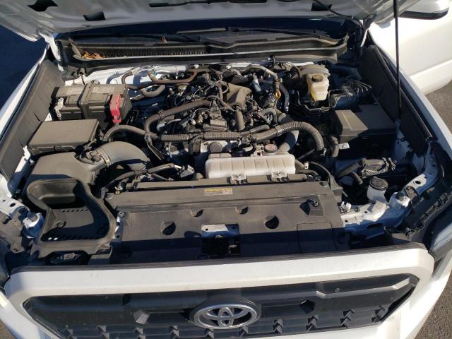 Toyota Tacoma Double Cab Image 12