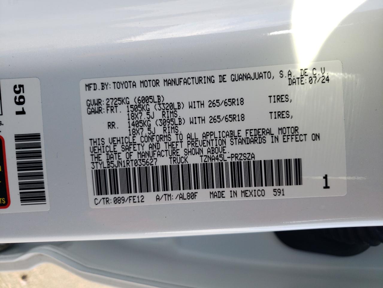 Toyota Tacoma Double Cab Image 2