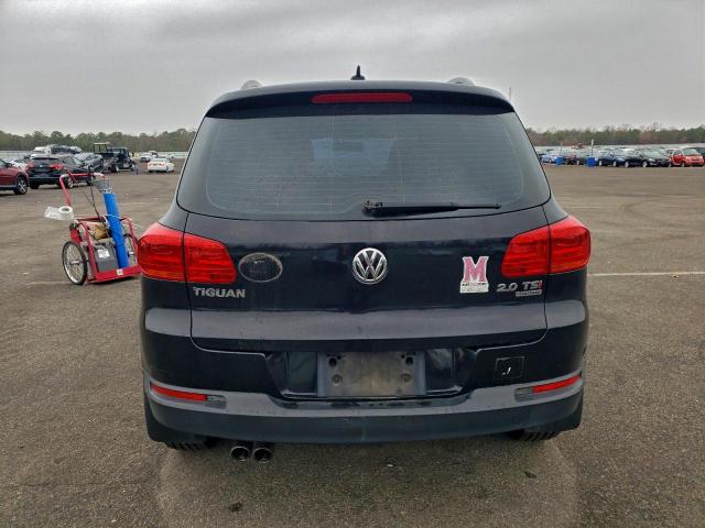 Volkswagen Tiguan S Image 8