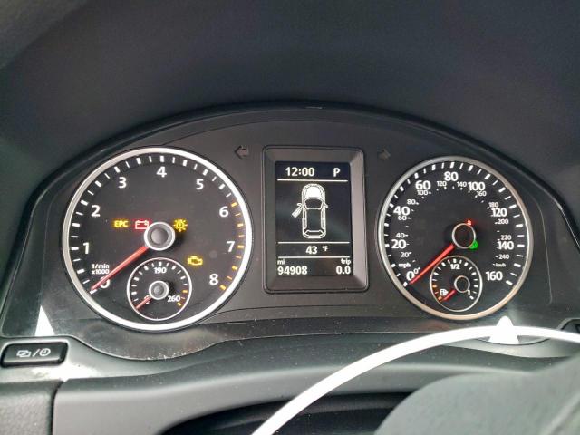 Volkswagen Tiguan S Image 7