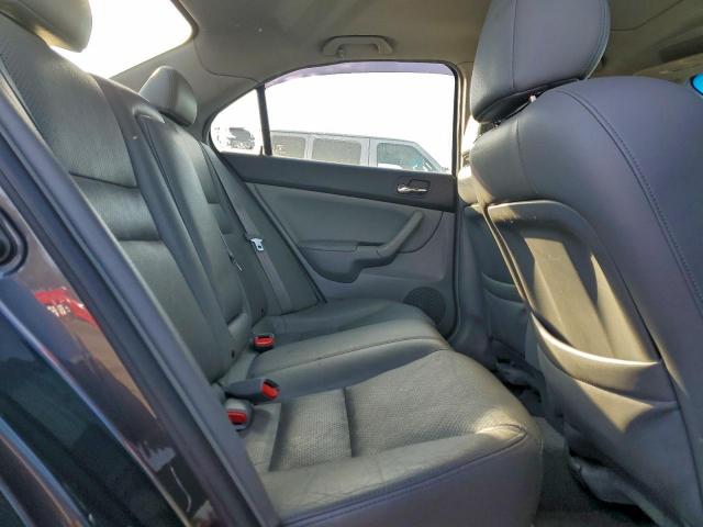 Acura TSX Image 4