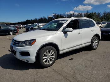  Salvage Volkswagen Touareg