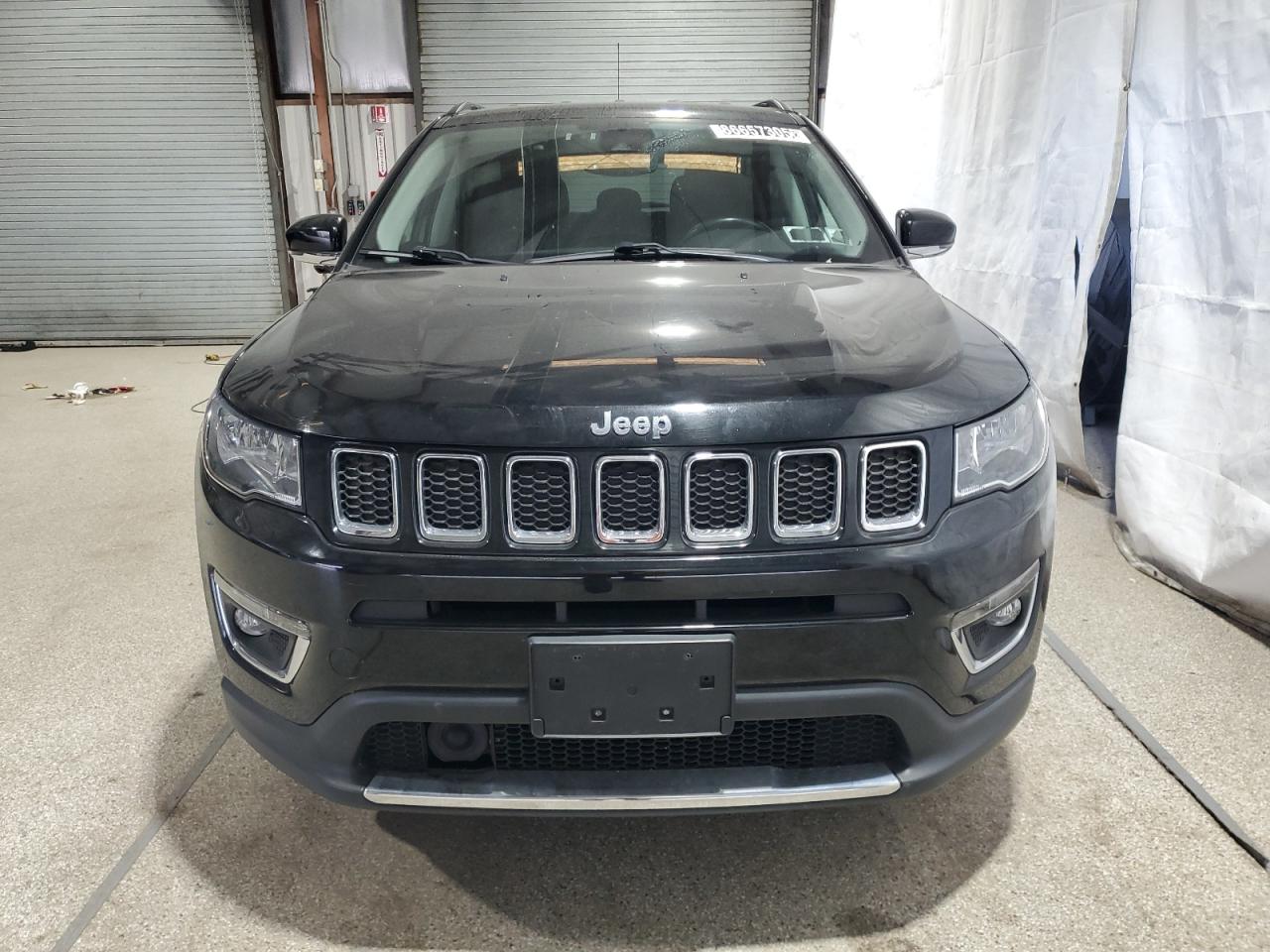 Jeep Compass Limited Image 7