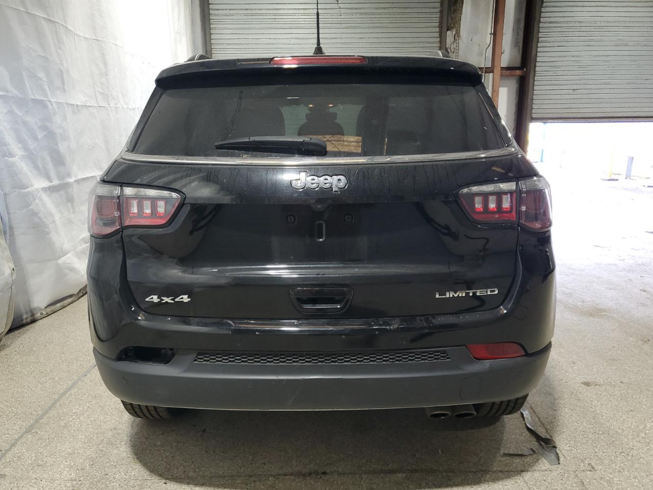 Jeep Compass Limited Image 9