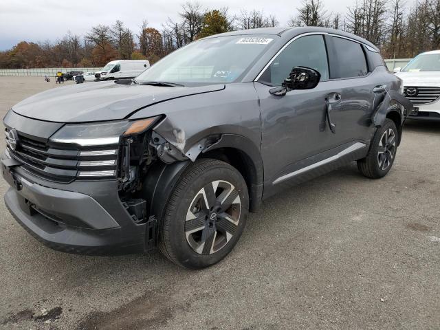  Salvage Nissan Kicks