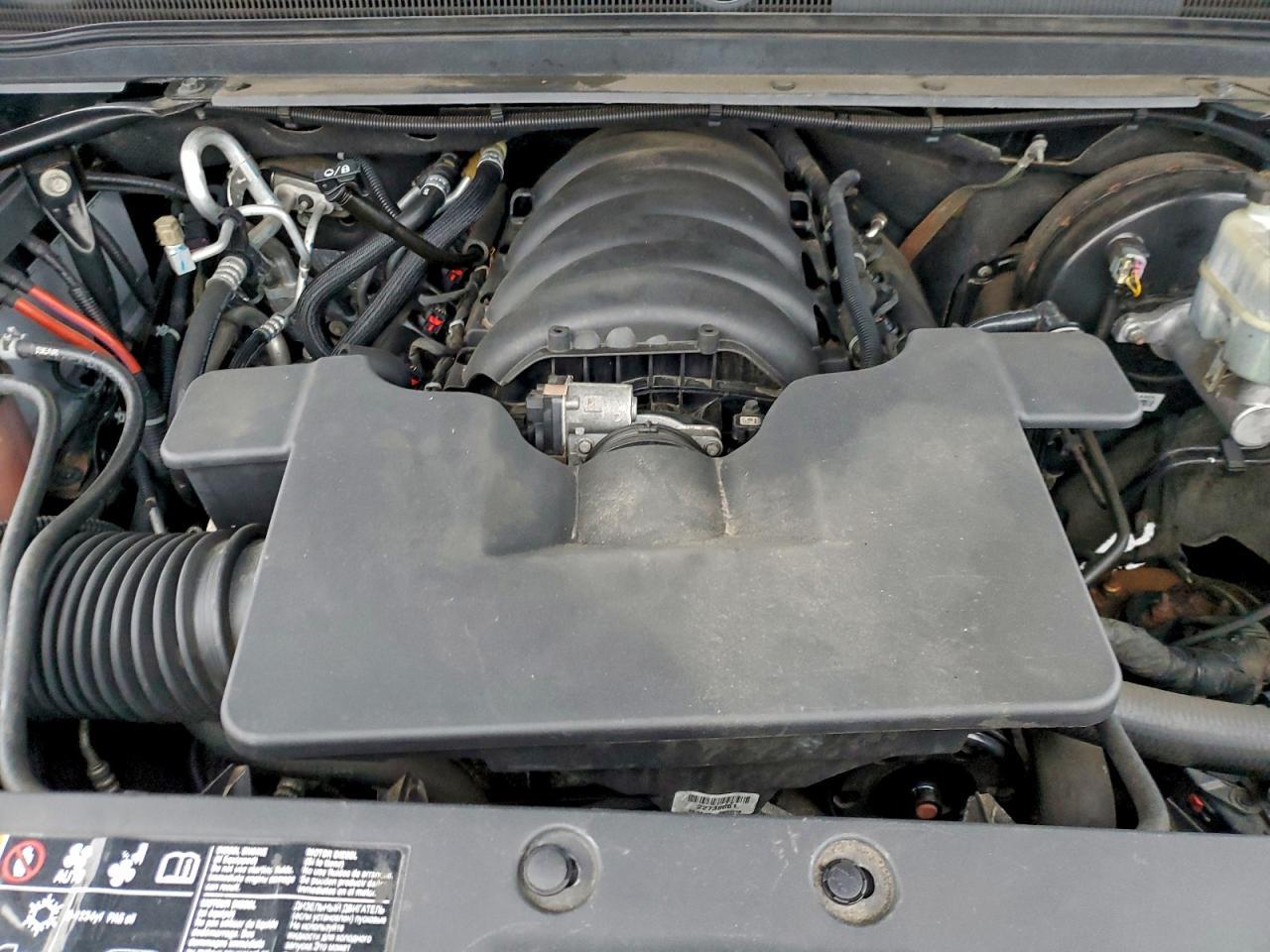 Chevrolet Suburban K1500 Lt Image 11