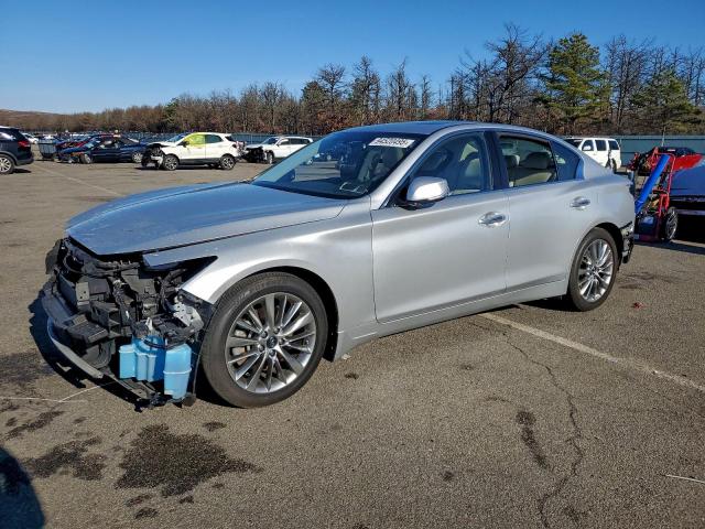 Salvage INFINITI Q50