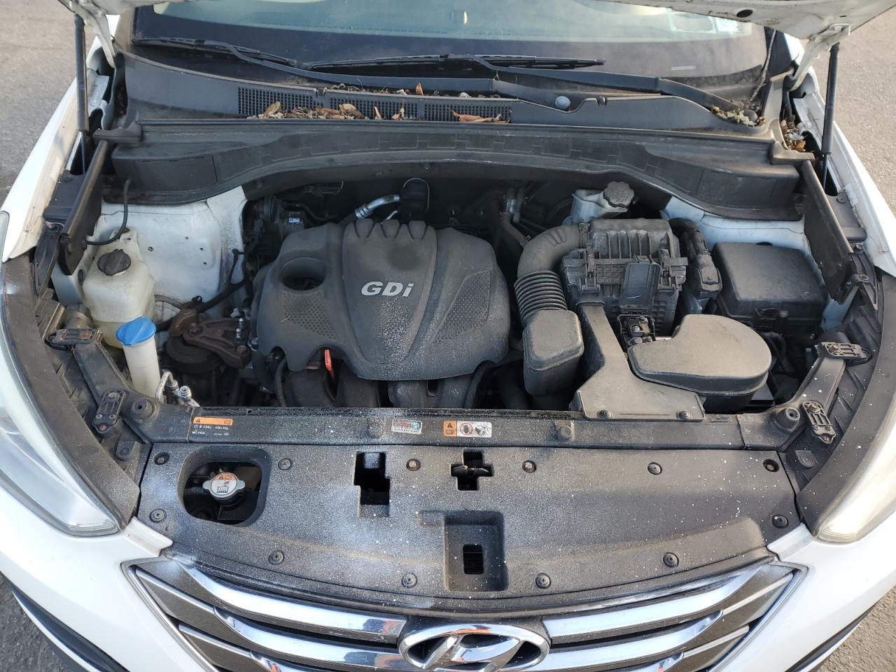 Hyundai SANTA FE Image 4