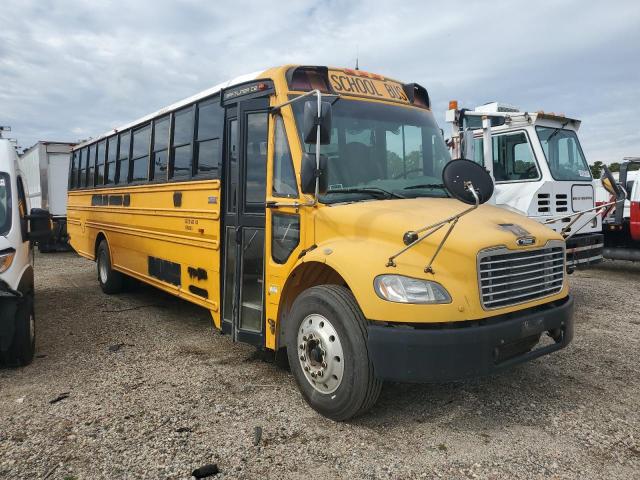 Salvage Freightliner Chassis B2
