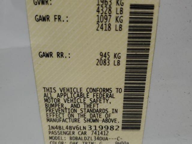 Nissan Altima S Image 6