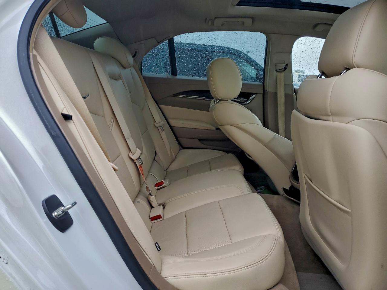 Cadillac CTS Luxury Collection Image 4