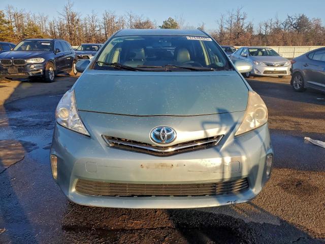 Toyota Prius Image 8