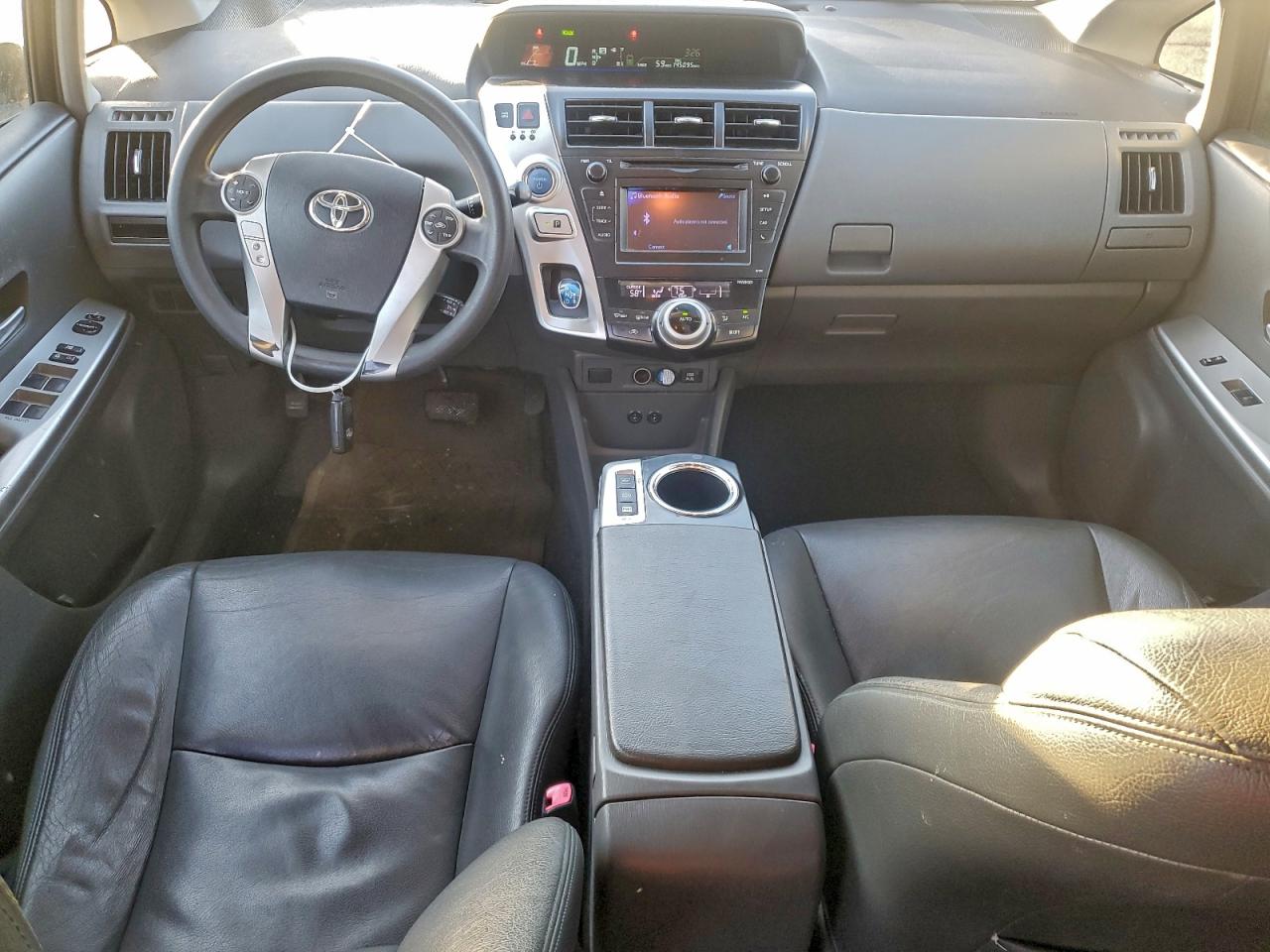 Toyota Prius Image 6