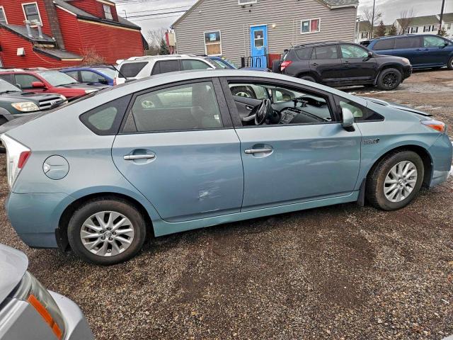 Toyota Prius Image 13