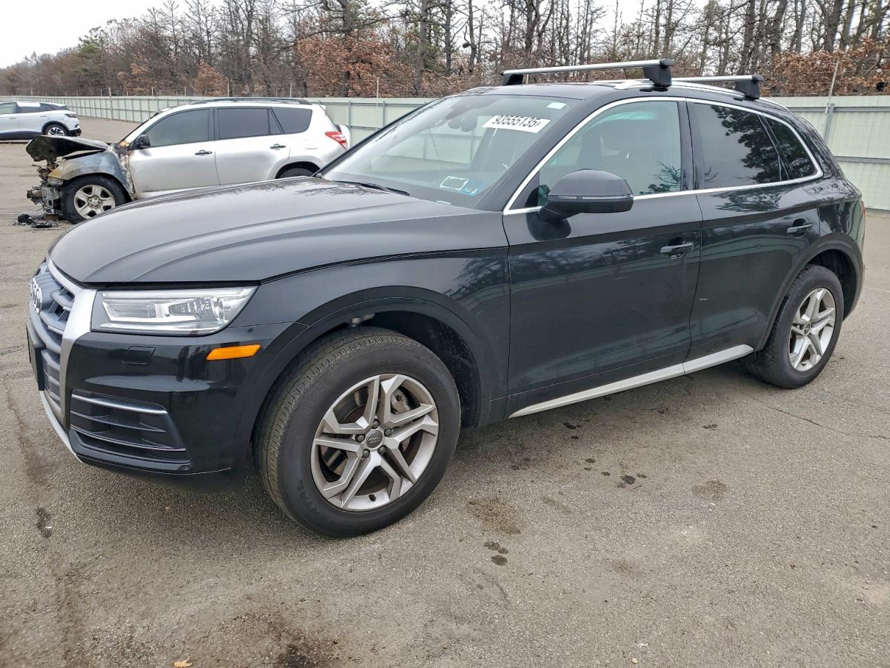 Audi Q5 Premium Image 1