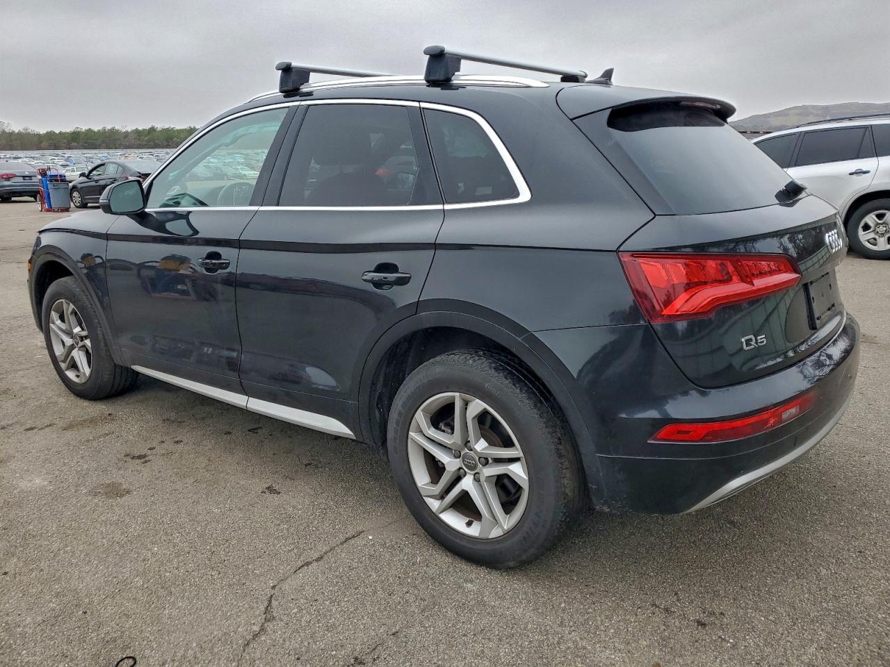 Audi Q5 Premium Image 12