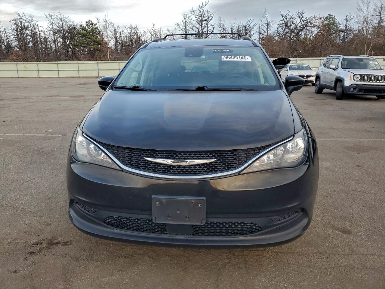 Chrysler Minivan Lxi Image 7