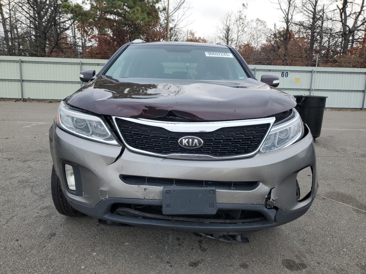 Kia Sorento Lx Image 2