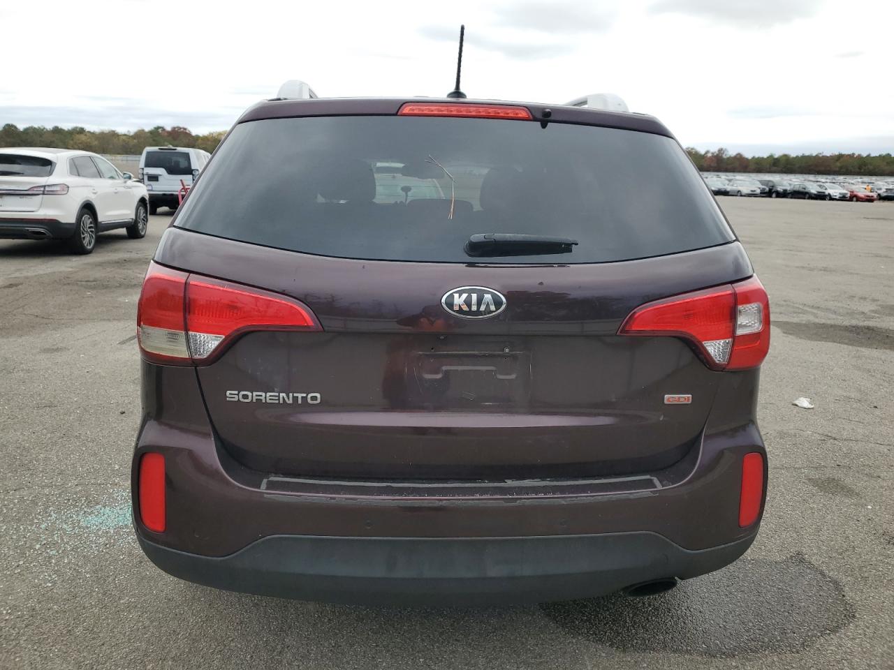 Kia Sorento Lx Image 8