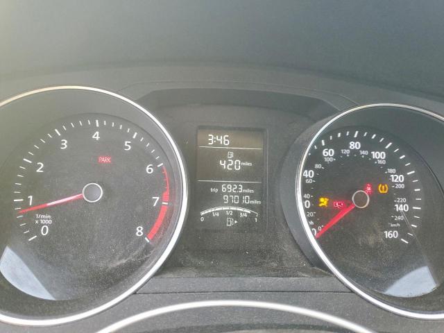 Volkswagen Jetta S Image 9