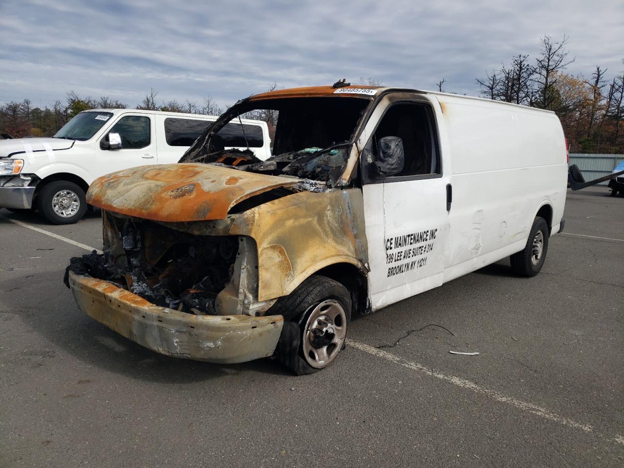 Chevrolet Express Image 1