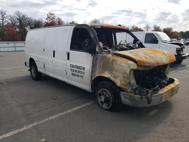 Chevrolet Express Image 3