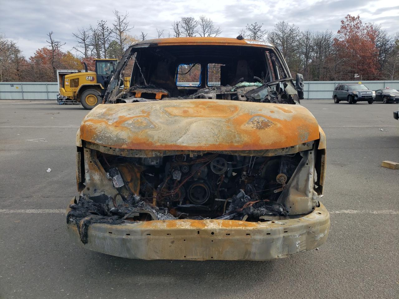 Chevrolet Express Image 4