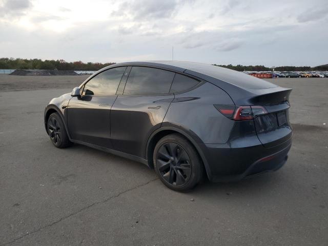 Tesla Model Y Image 8