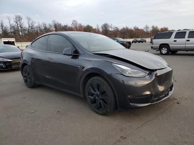 Tesla Model Y Image 2