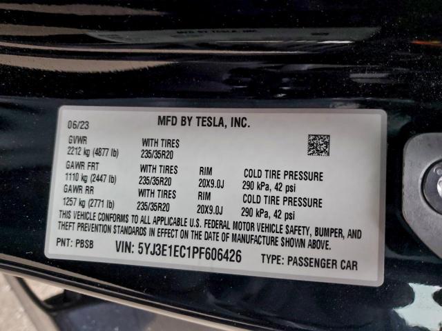 Tesla Model 3 Image 10