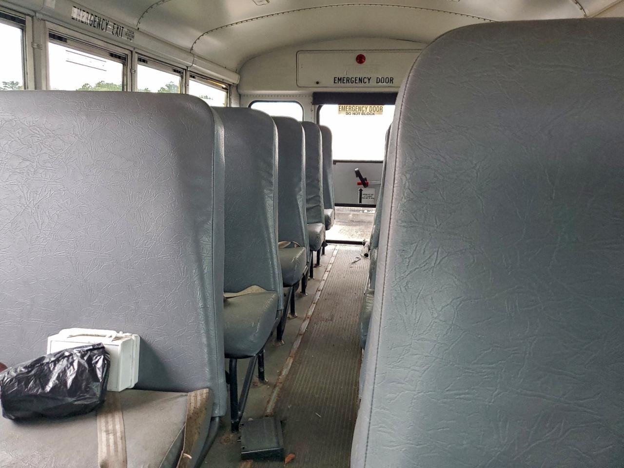 Thomas School Bus G4500 Image 7