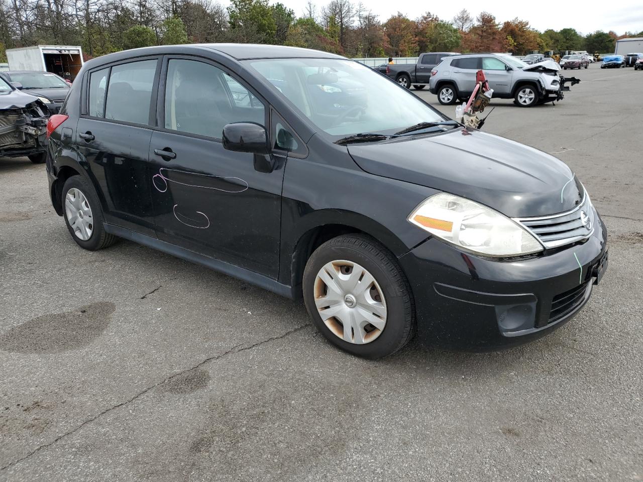 Nissan Versa S Image 3