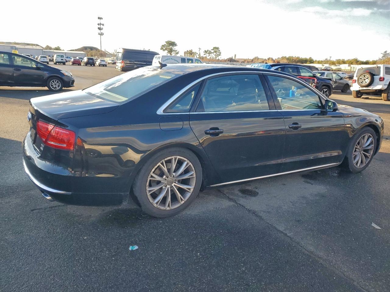 Audi A8 L Tdi Quattro Image 12