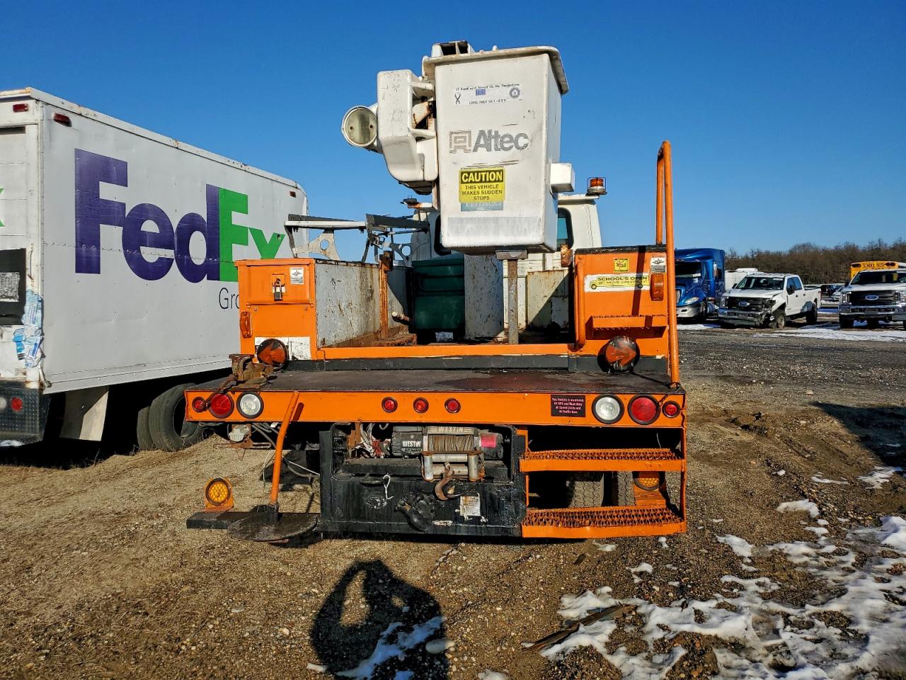 International 4300 4300 Image 7