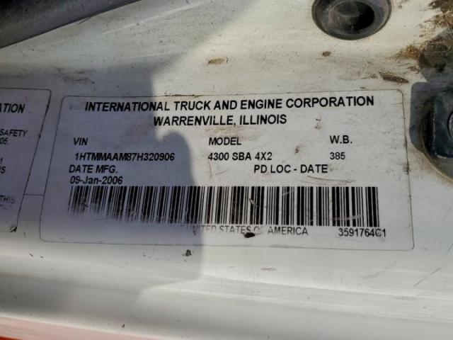 International 4300 4300 Image 6