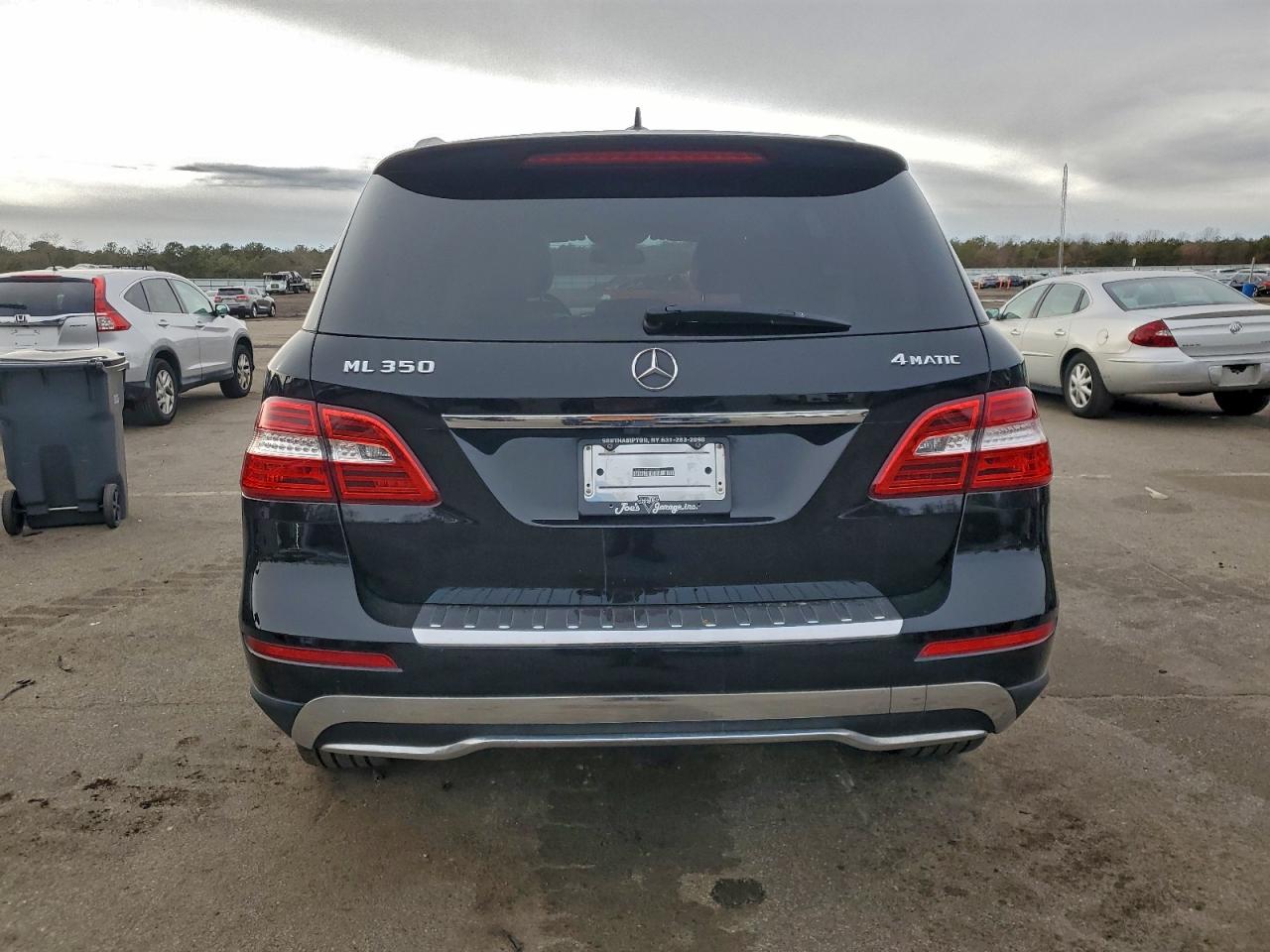 Mercedes-Benz M-Class 350 4matic Image 2