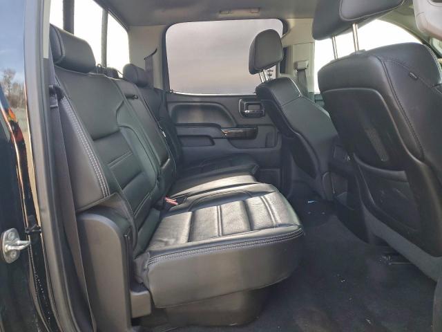 GMC Sierra K2500 Denali Image 4