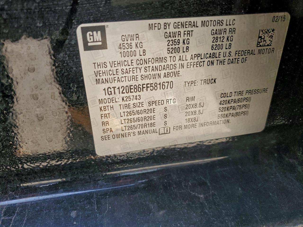 GMC Sierra K2500 Denali Image 11