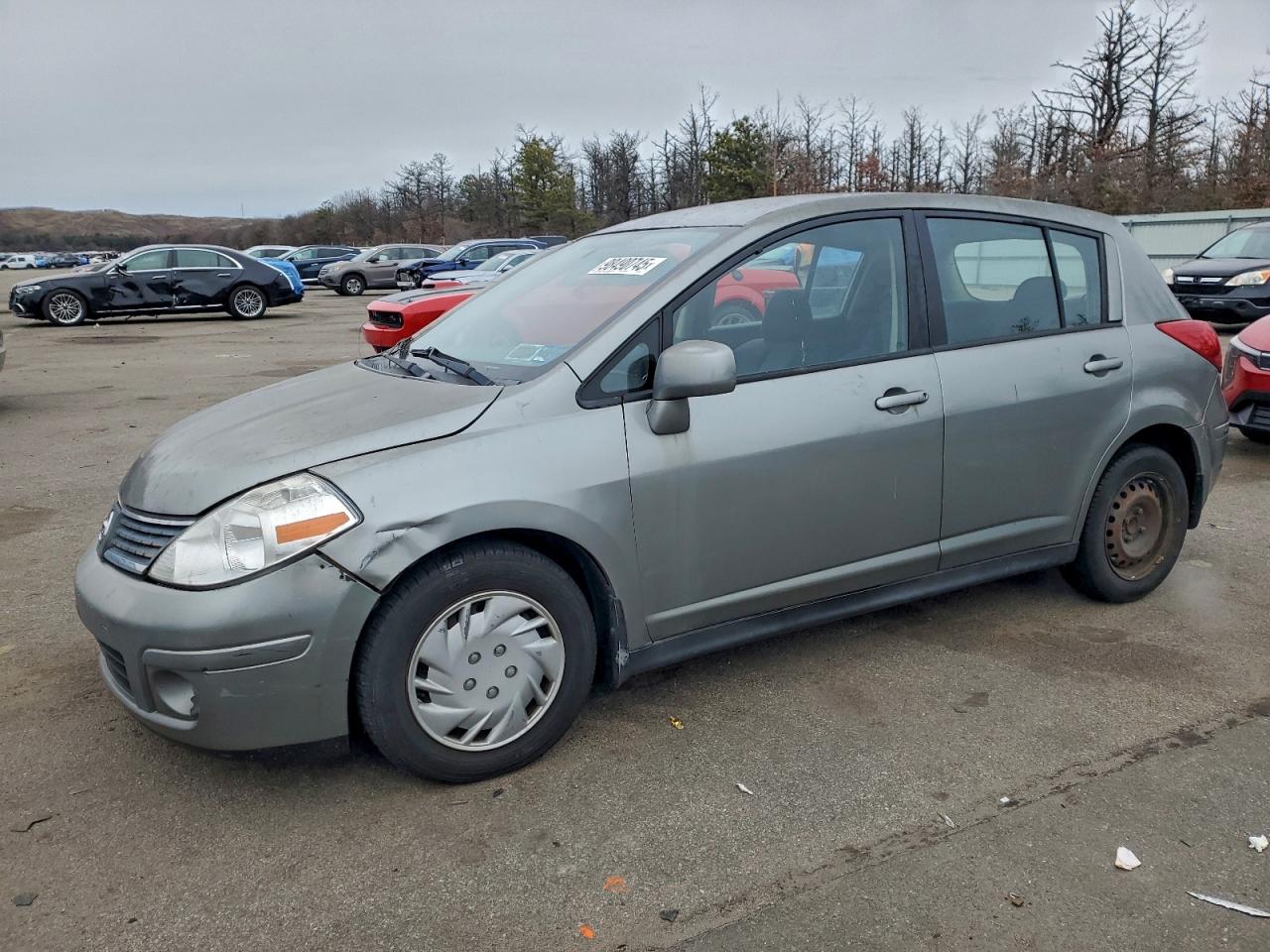 Nissan Versa S Image 1