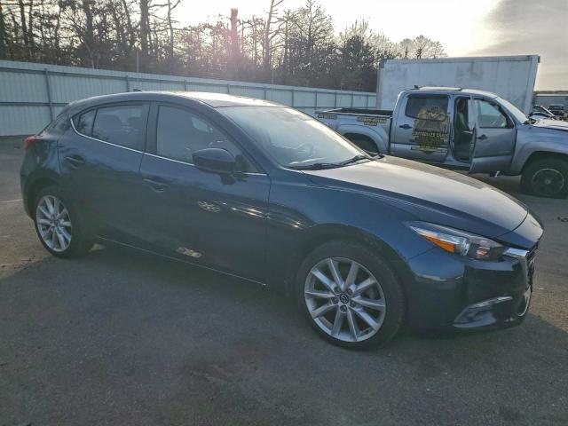 Mazda 3 Grand Touring Image 11