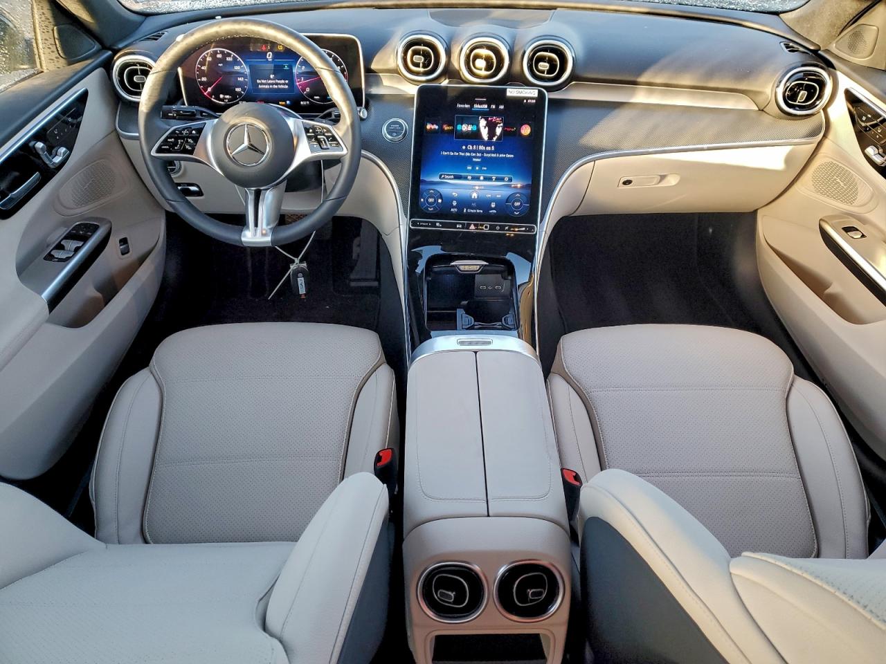 Mercedes-Benz C-Class 300 4matic Image 5