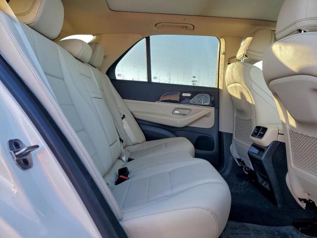 Mercedes-Benz GLE 450e 4matic Image 10