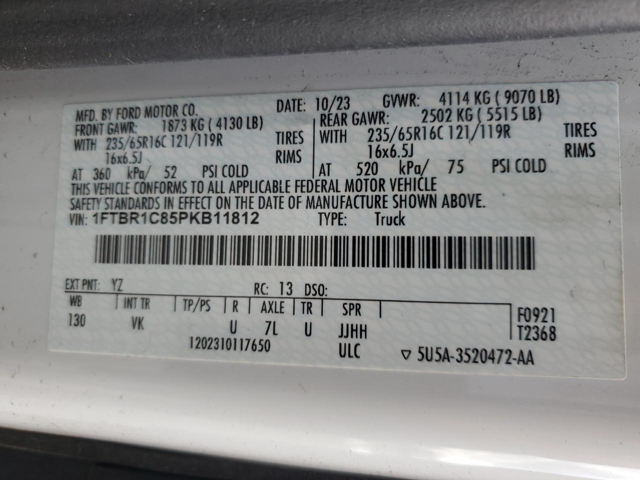 Ford Transit T-250 Image 12