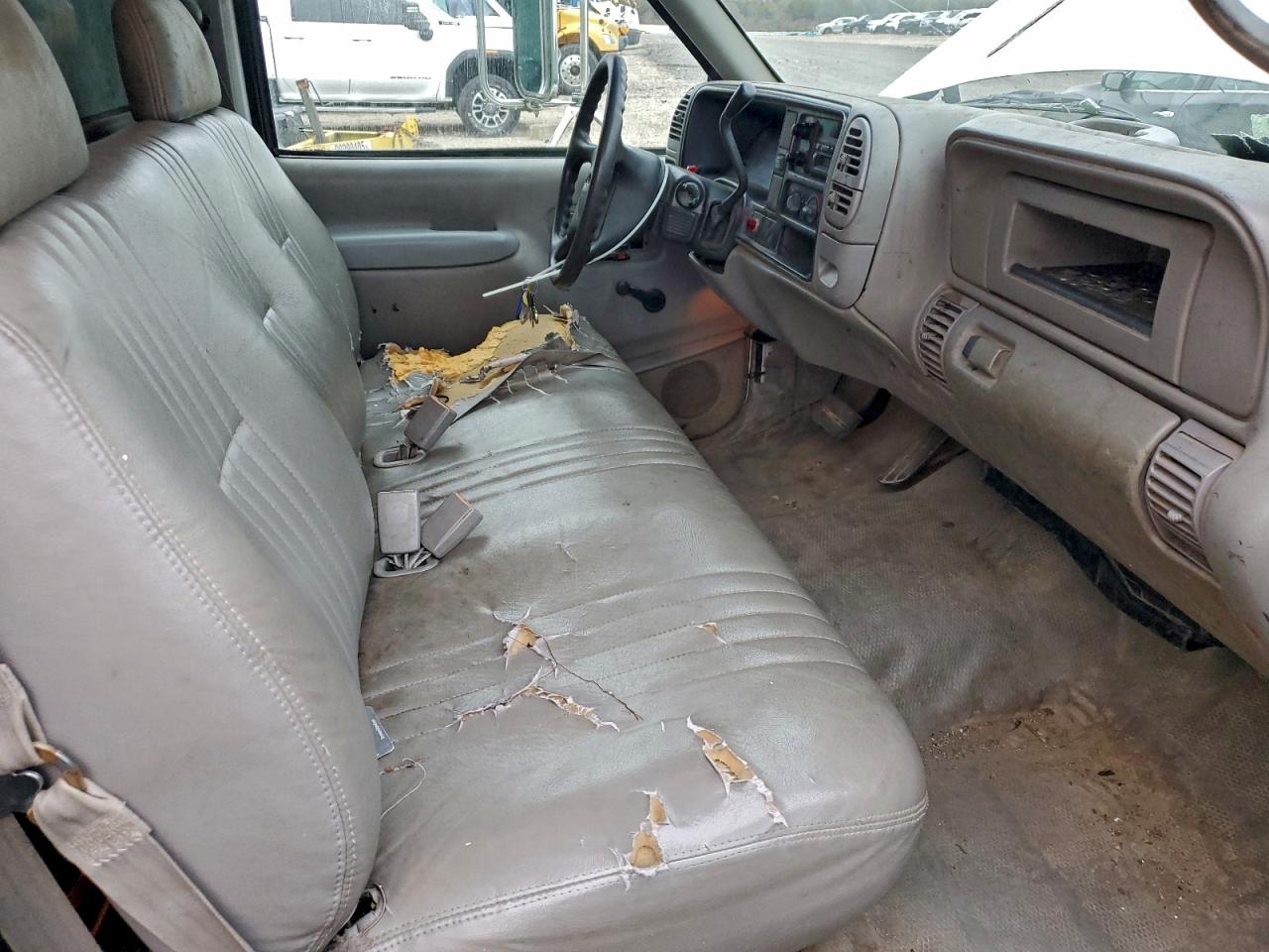 Chevrolet Gmt C3500 Image 6