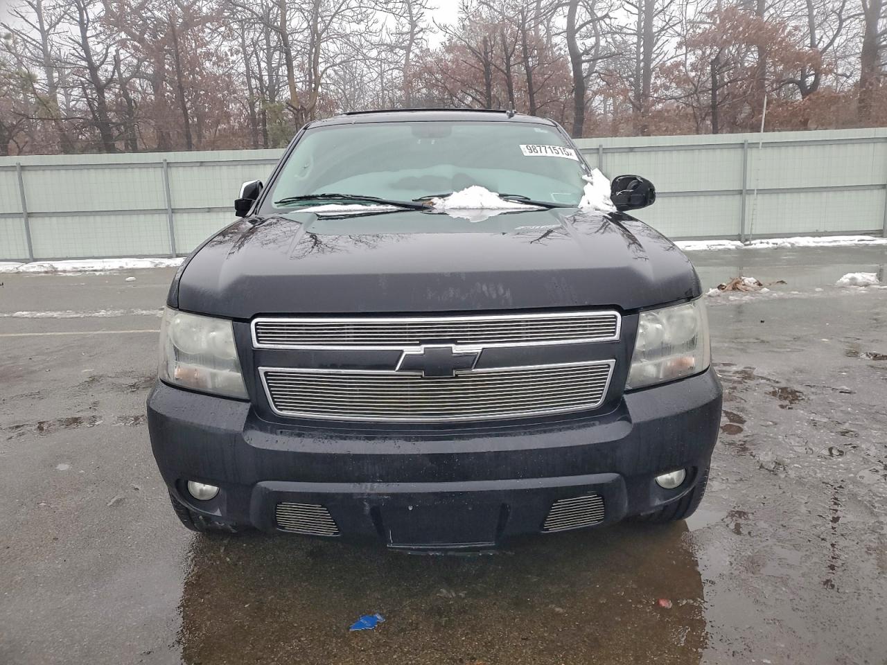 Chevrolet Suburban K1500 Lt Image 3