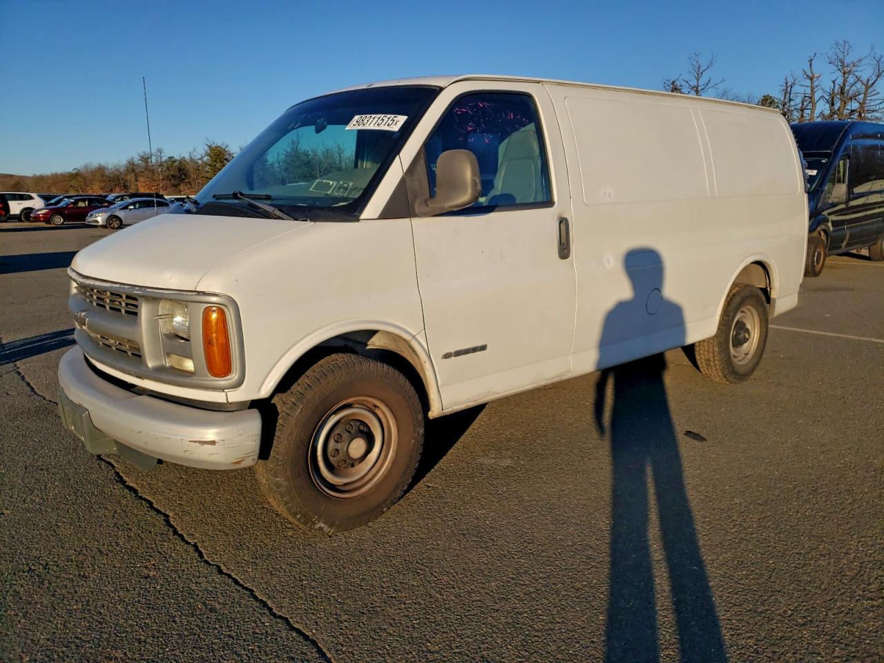 Chevrolet Express Image 1