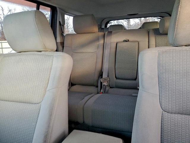 Jeep Commander Sport Image 5