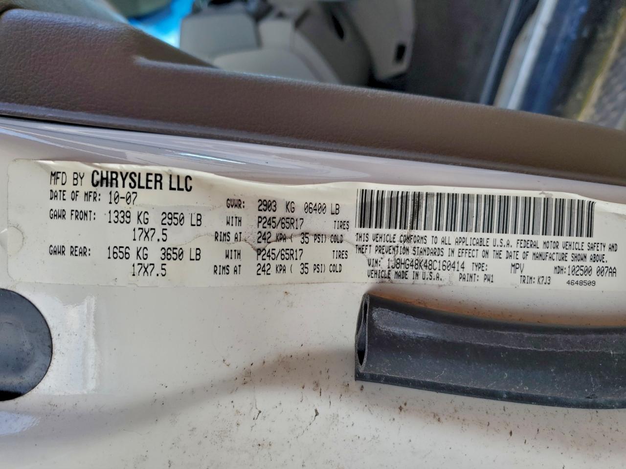 Jeep Commander Sport Image 12