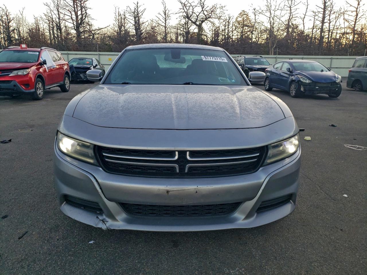 Dodge Charger Se Image 5