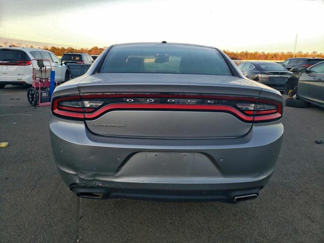 Dodge Charger Se Image 11